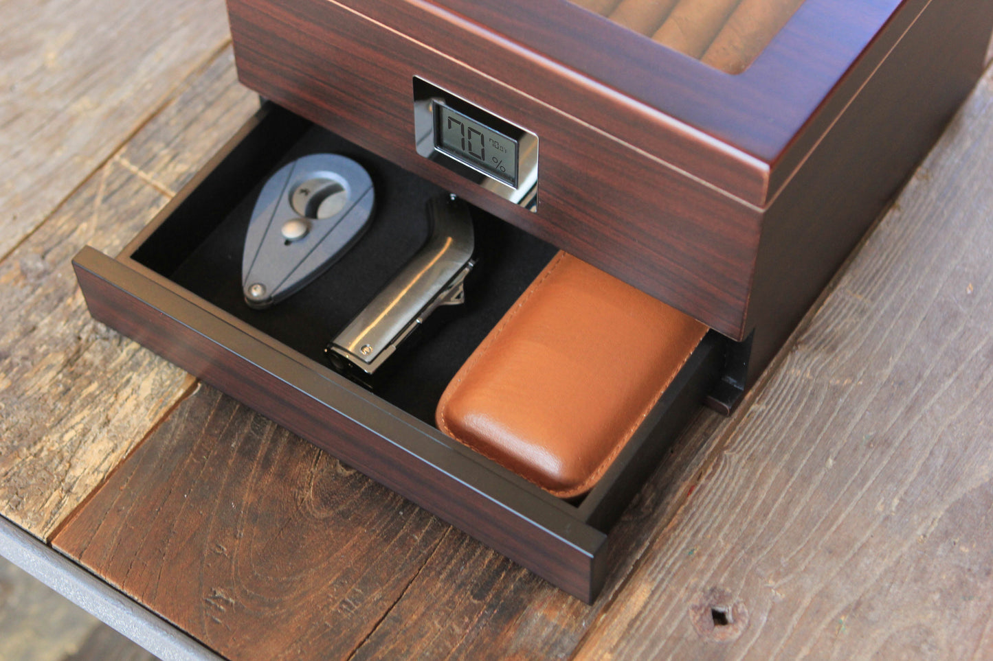 Renzo Glass Top Humidor by Case Elegance