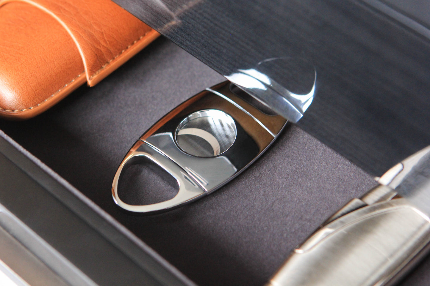 Klaro Chrome Cigar Cutter by Case Elegance