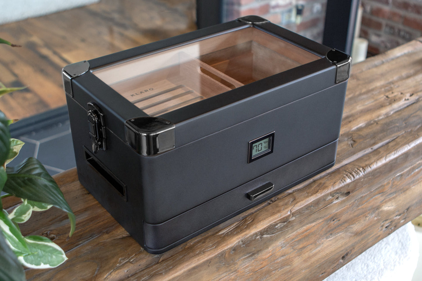 Black Edition Military Humidor by Case Elegance