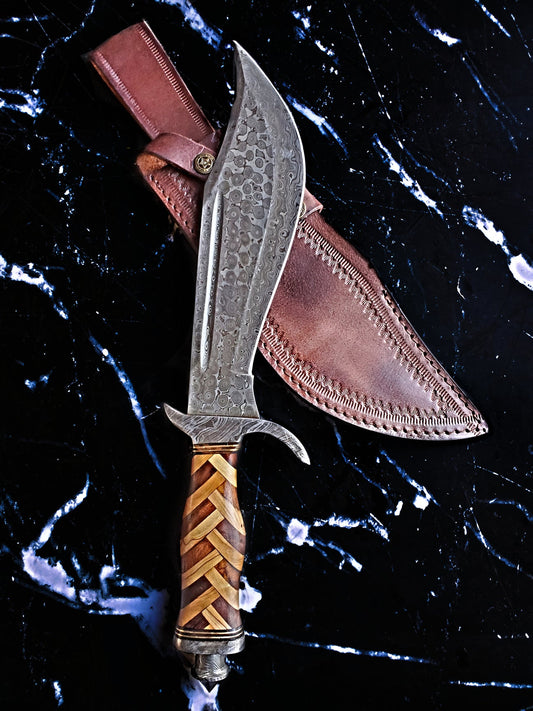 B 13''INCH CUSTOM HANDMADE FORGED DAMASCUS HUNTING BOWIE KNIFE FIXED BLADE OLIVE WOOD & WALNUT WOOD GRIPS TITAN JUNGLE BOWIE