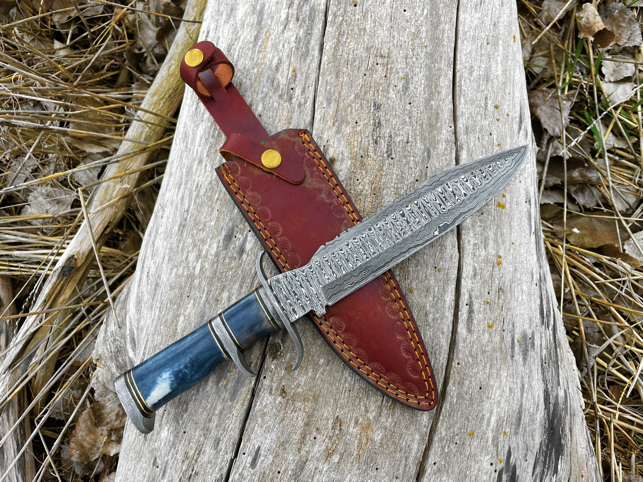 DAMASCUS STEEL DYED BONE BOWIE